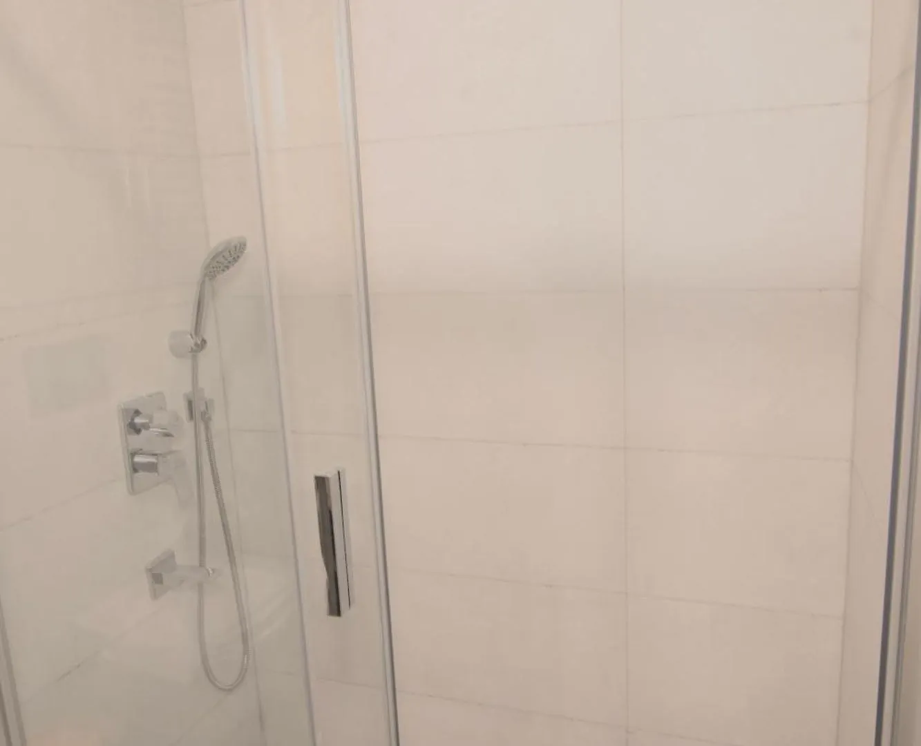 Brand New Apt With Bedroom & Office Κωνσταντινούπολη